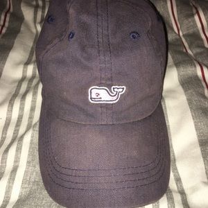Blue vineyard vines hat
